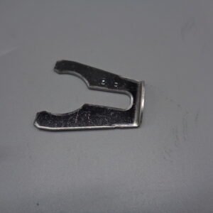 CLIP  PLAT  D.18MM  SOUPAPE  -  De  Dietrich-Chappee  -  ref  JJD710045400
