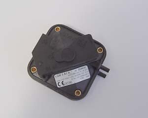 PRESSOSTAT  AIR  0.3-3  M  -  De  Dietrich-Chappee  -  ref  97943518